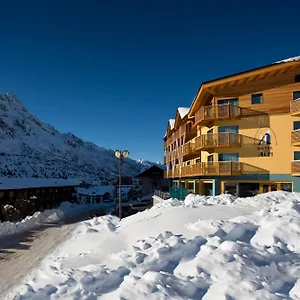 Delle Alpi Hotel Passo del Tonale